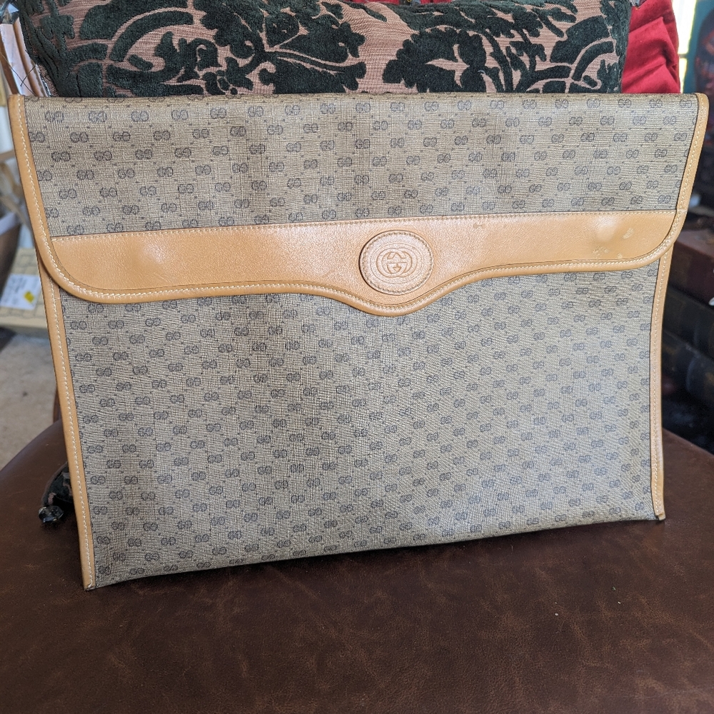 ✅GUC💯GUCCI MICRO GG VINTAGE DOCUMENT HOLDER - Picture 4 of 12